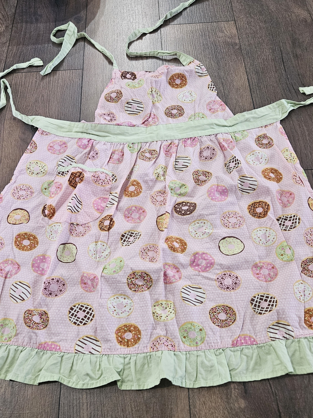 Adorable 100% Cotton Babyboom Kid's Donut Pattern Apron